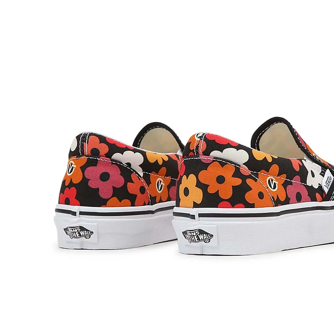 Vans - Unisex Classic Slip-On Shoes (3UT7BML) - Image 5